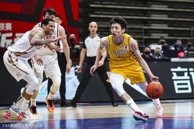  孙铭徽准三双广厦力克浙江稠州金租