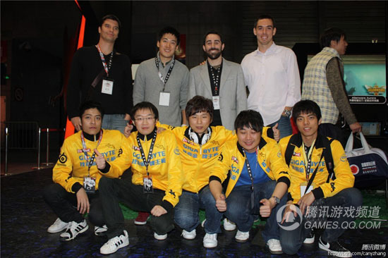  父子同场竞技，传承故事感动全场